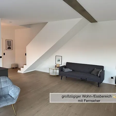 Moderne Doppelhaushaelfte Mit 3 Schlafzimmern Nahe Scharmuetzelsee - Perfekt Fuer Urlaub & Laengere Aufenthalte