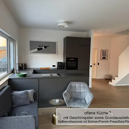 Апартаменты Moderne Doppelhaushaelfte Mit 3 Schlafzimmern Nahe Scharmuetzelsee - Perfekt Fuer Urlaub & Laengere Aufenthalte