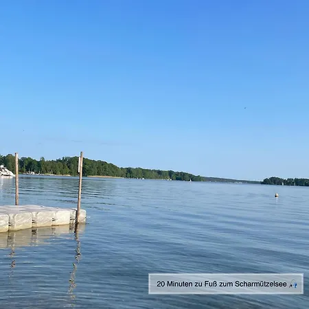 Moderne Doppelhaushaelfte Mit 3 Schlafzimmern Nahe Scharmuetzelsee - Perfekt Fuer Urlaub & Laengere Aufenthalte Apartment *